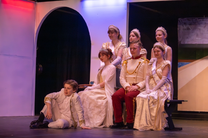Sandy Creek Central School Performs 'Anastasia' in Upcoming Production
